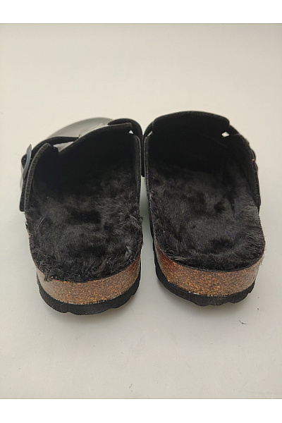 Mandel Sandals Černé lakované nazouvací pantofle s kožíškem Vel. EU 40 | Mandel Sandals | obrázek 4