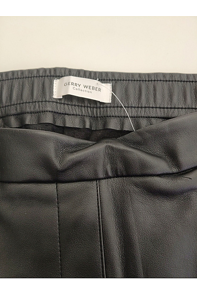 GERRY WEBER Černé koženkové kalhoty rovné elegantní Velikost DE 42 | GERRY WEBER | obrázek 4