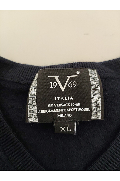 1982 Černý vlněný pulovr s výstřihem do V Velikost XL | 1982 | obrázek 6