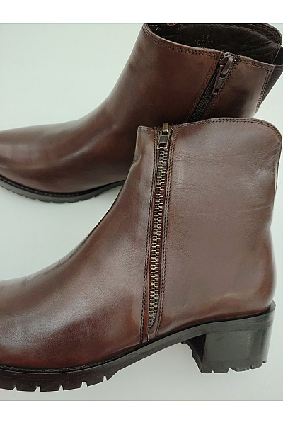 Dr.Martens Černé kotníkové chelsea boty nazouvací vycházkové | Everybody | obrázek 8