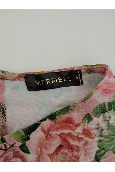 Merribel Růžové květované letní šaty s páskem a volány Vel. S | merribel | obrázek 4