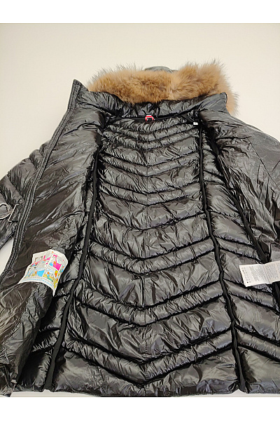 MONCLER Černá lesklá prošívaná zimní bunda s páskem a kožešinou Vel. 4 | MONCLER | obrázek 9