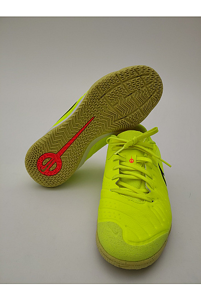 Nike Žluté pánské sálové kopačky šněrovací sportovní Velikost 43 | Nike | obrázek 5