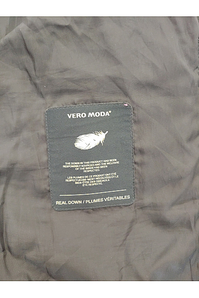 VERO MODA Černá prošívaná zimní bunda s kapucí Vel. EU XS | VERO MODA | obrázek 11