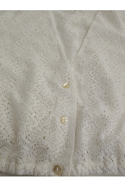 Bílá krajková crop halenka s krátkým rukávem Velikost DE 44 | Unimoda | obrázek 4