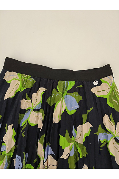 Barevná plisovaná midi sukně s květinovým vzorem Vel. EU 38 | Unimoda | obrázek 4