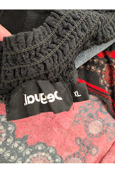 DESIGUAL Černá dámská halenka s krátkým rukávem a etno vzorem Velikost XL | DESIGUAL | obrázek 7