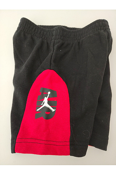 Nike Černé chlapecké bavlněné kraťasy s červenými detaily Vel. US 3T | Nike | obrázek 3