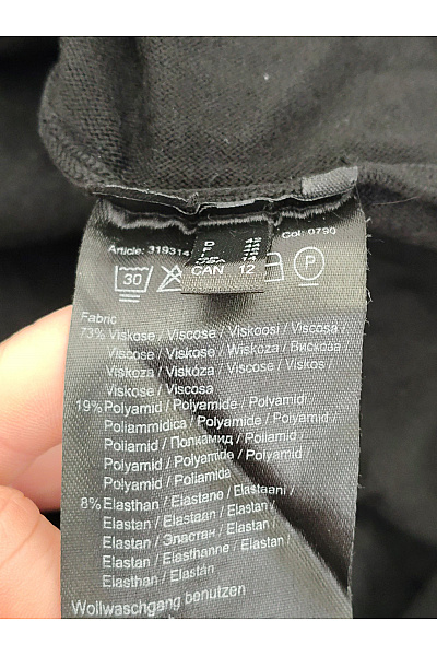 Černý dámský pulovr se stojáčkem oversized Velikost 42 | Unimoda | obrázek 7