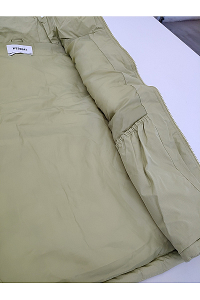 Weekday Dámská khaki prošívaná vesta se zapínáním Velikost S | Weekday | obrázek 5
