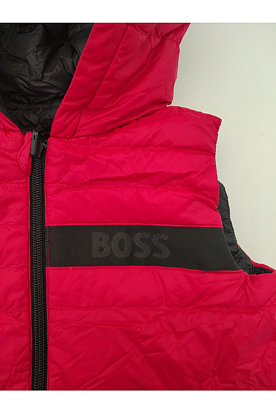 Hugo Boss Červená dětská prošívaná vesta s kapucí Vel. EU 114 | Hugo Boss | obrázek 7