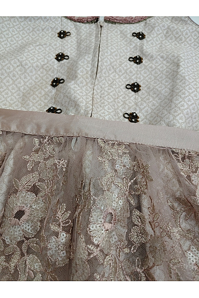 trachtenhof Dívčí společenské šaty dirndl béžové krajkové Velikost EU 134/140 | trachtenhof | obrázek 3