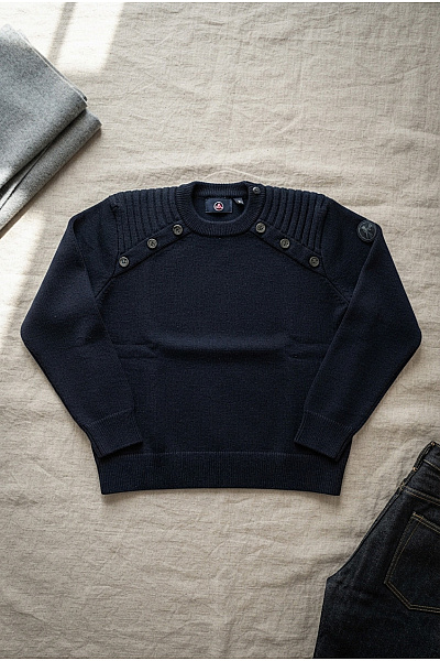 Černý Vlněný Pulovr S Knoflíky Na Rameni Velikost L