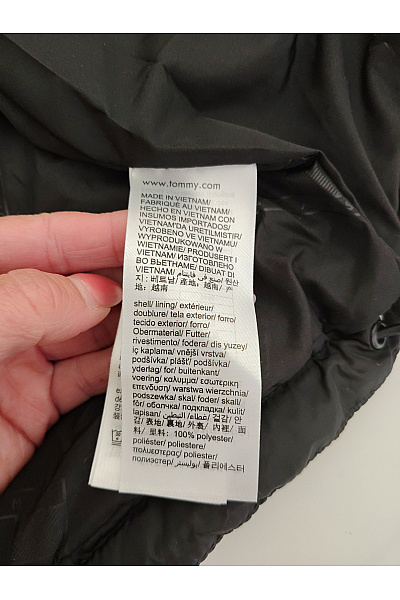 TOMMY HILFIGER Černá prošívaná zimní puffer bunda s kapucí Vel. US XL | TOMMY HILFIGER | obrázek 8