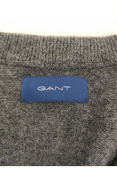 GANT Pánský vlněný šedý pulovr s výstřihem do V basic Velikost L | GANT | obrázek 8
