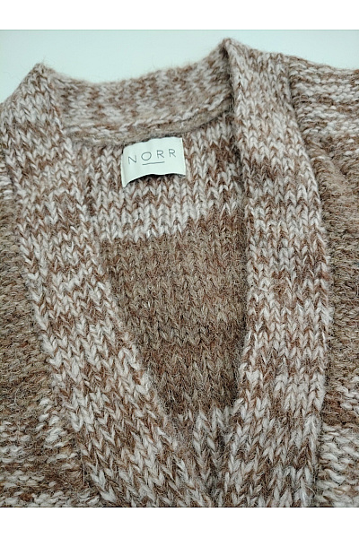 NORR Hnědá pletená vesta se zapínáním Vel. M/L | NORR | obrázek 4