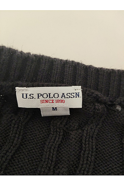 U.S.POLO ASSN. Černý bavlněný copánkový pulovr s výstřihem do V Vel. US M | U.S.POLO ASSN. | obrázek 5