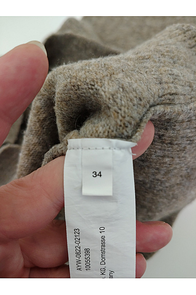 Hnědý zavinovací pletený crop svetr s balonovými rukávy Velikost EU 34 | Unimoda | obrázek 6