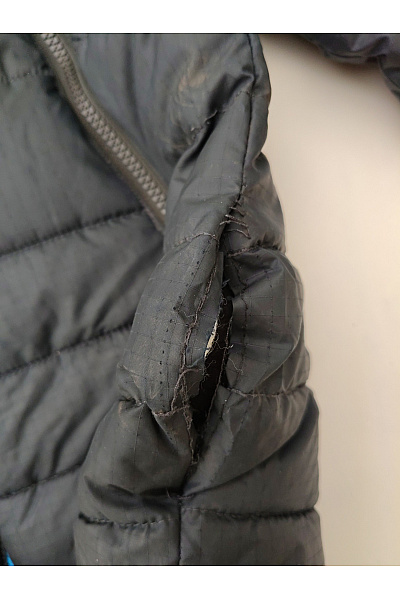 LEVIS chlapecká prošívaná zimní bunda s kapucí Velikost 12A | LEVIS | obrázek 14