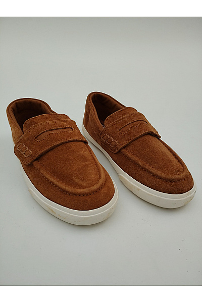 Next Dětské hnědé semišové slip-on polobotky na suchý zip Vel. UK 13 | Next | obrázek 2