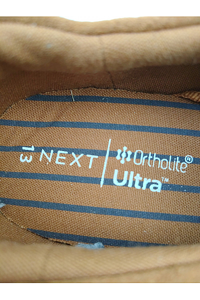 Next Dětské hnědé semišové slip-on polobotky na suchý zip Vel. UK 13 | Next | obrázek 11