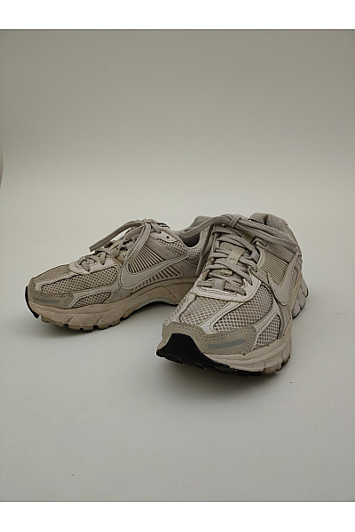 Nike tenisky Zoom Vomero 5 Šedé Velikost EU 36.5 | Nike | obrázek 2