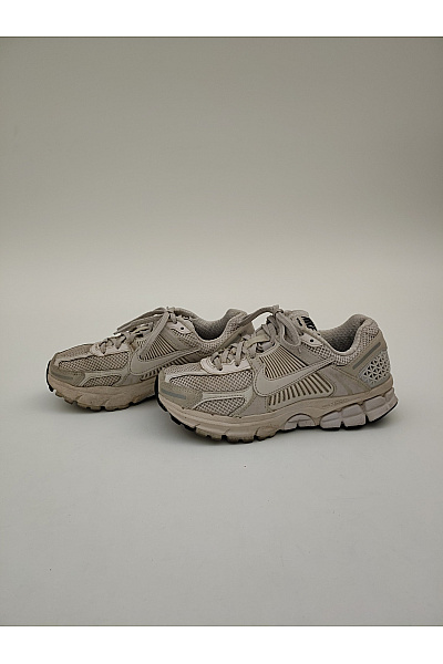 Nike tenisky Zoom Vomero 5 Šedé Velikost EU 36.5 | Nike | obrázek 4