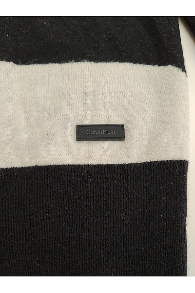 Calvin Klein Černobílý vzorovaný pletený pulovr oversized Velikost L | Calvin Klein | obrázek 2