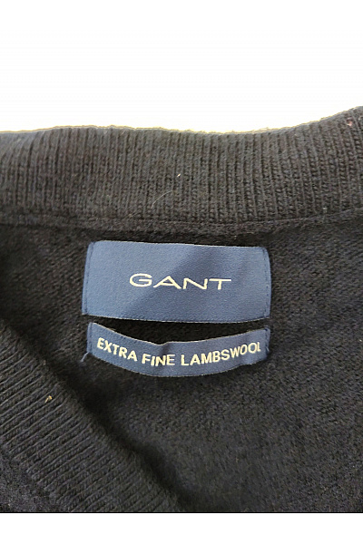 GANT Černý vlněný pulovr s výstřihem do V basic Velikost US 2XL | GANT | obrázek 3