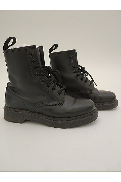 Dr.Martens Černé kotníkové šněrovací boty s kulatou špičkou Velikost 38 | Dr.Martens | obrázek 2