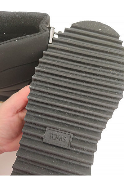 TOMS Černé dámské zimní sněhule s platformou Vel. 40 | TOMS | obrázek 8