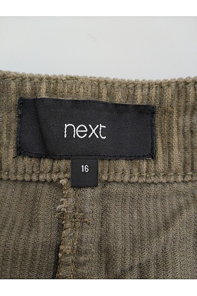 Next Khaki bavlněná mini sukně s knoflíky a kapsami Velikost UK 16 | Next | obrázek 4