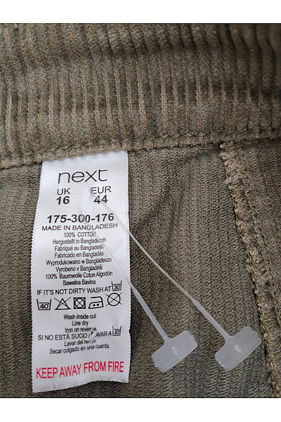 Next Khaki bavlněná mini sukně s knoflíky a kapsami Velikost UK 16 | Next | obrázek 5