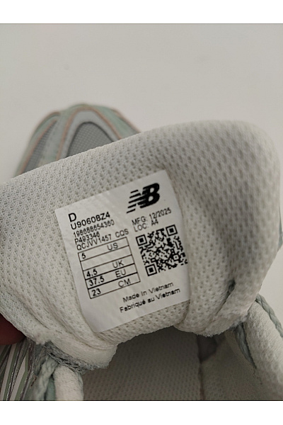 New Balance tenisky 9060 