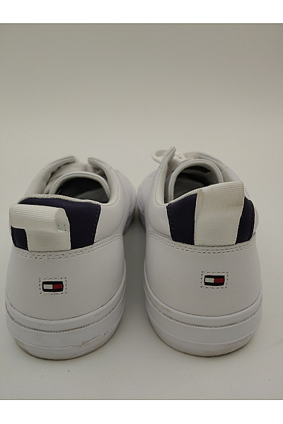 TOMMY HILFIGER Pánské tenisky Vulc Core Low Lth II Ess Bílé Velikost 42 | TOMMY HILFIGER | obrázek 9