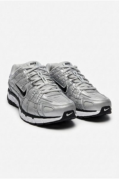 Nike Tenisky P-6000 Stříbrné Velikost EU 40,5