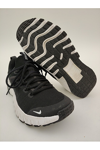 Nike tenisky Free Metcon 3 Černobílé Velikost EU 38,5 | Nike | obrázek 3