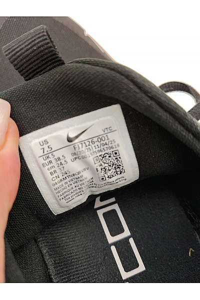Nike tenisky Free Metcon 3 Černobílé Velikost EU 38,5 | Nike | obrázek 10