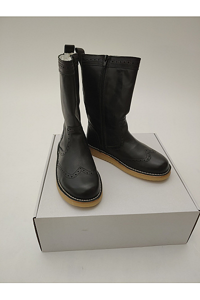 pom Dětské černé kozačky s brogue zdobením na zip Velikost 36 | pom pom | obrázek 10