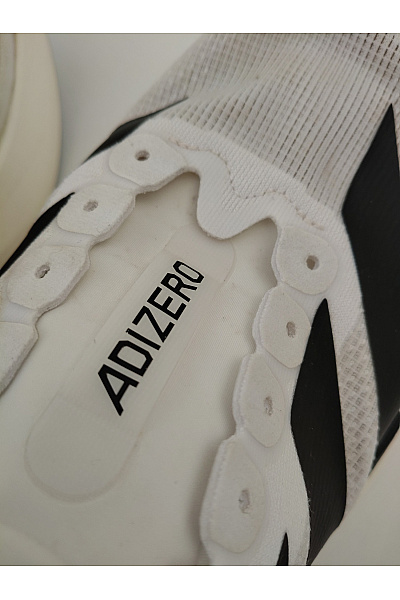 ADIDAS Pánské tenisky Adizero Boston 12 Černobílé Vel. FR 40,5 | ADIDAS | obrázek 10