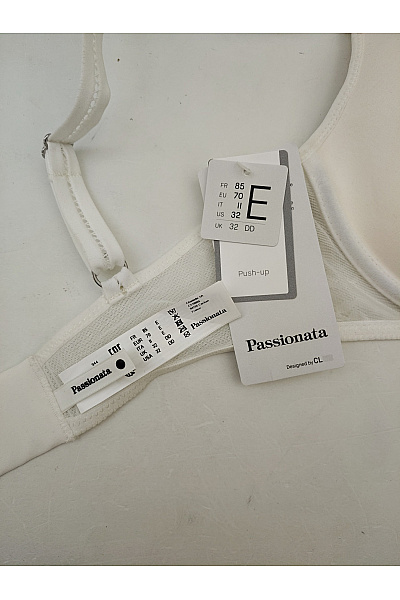 Passionata Béžová krajková push up podprsenka s kosticemi Velikost US 32DD | Passionata | obrázek 8