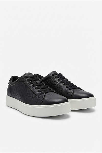 Ecco Tenisky Cariuma OCA Low Premium Leather Sneaker Černé Vel. EU 39