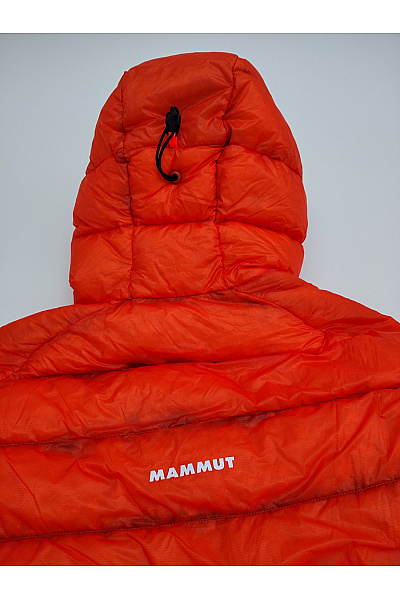 MAMMUT Oranžová prošívaná zimní bunda s kapucí Velikost EU M | MAMMUT | obrázek 7