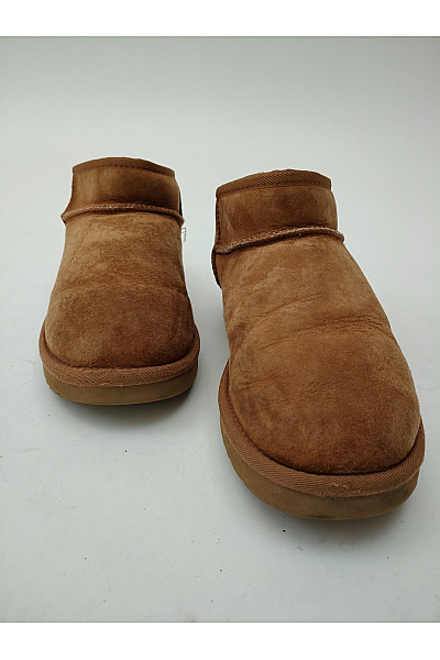 UGG Hnědé kotníkové válenky s kožíškem Velikost 39 | UGG | obrázek 6