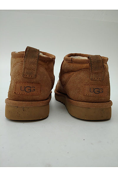 UGG Hnědé kotníkové válenky s kožíškem Velikost 39 | UGG | obrázek 9