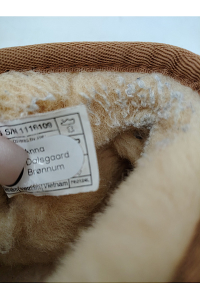 UGG Hnědé kotníkové válenky s kožíškem Velikost 39 | UGG | obrázek 10