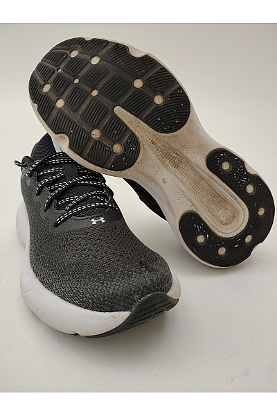 UNDER ARMOUR tenisky UA Infinite Černé Vel. 38 | UNDER ARMOUR | obrázek 2