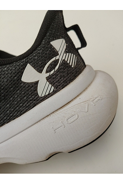 UNDER ARMOUR tenisky UA Infinite Černé Vel. 38 | UNDER ARMOUR | obrázek 7