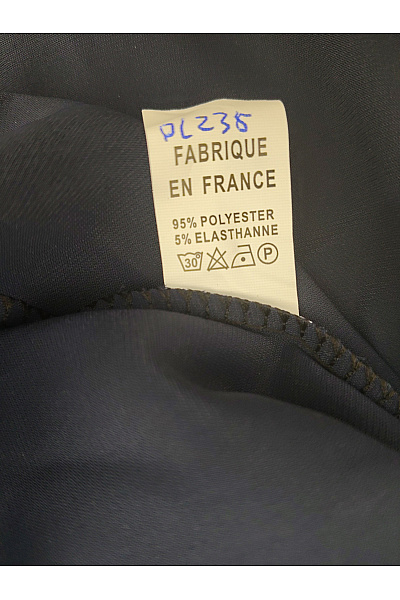 Černé dámské tílko s výstřihem do V bez rukávů elegantní Velikost XXL | Unimoda | obrázek 4
