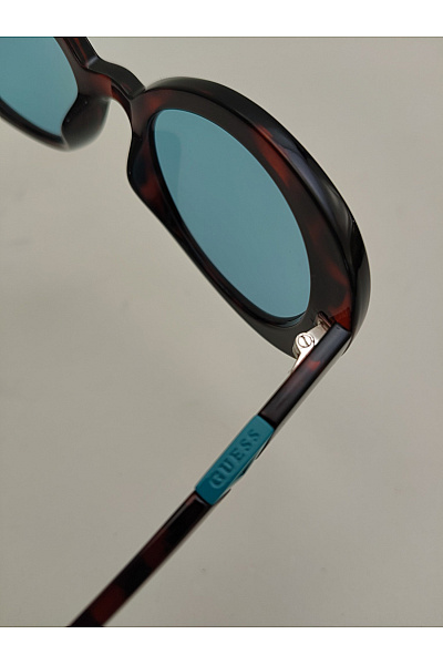 Guess Dámské sluneční brýle kočičí tvar hnědé želvovinové | Guess | obrázek 9